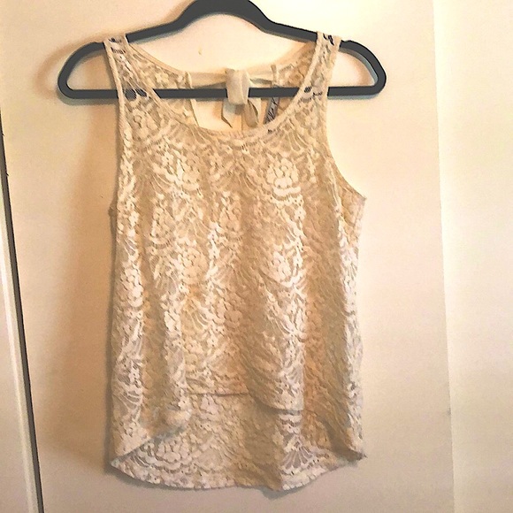 White Lace Tank Top with Keyhole Open Back w/ Bow - Picture 1 of 7